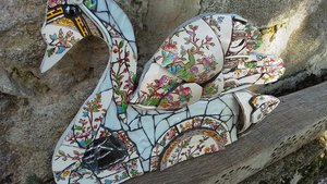 Large Chinese Garden Swan (added scene)