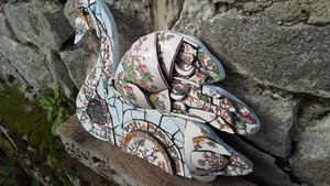 Large Chinese Garden Swan (added scene)