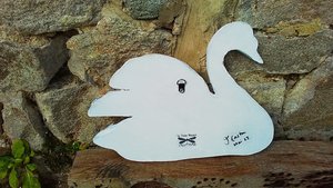 Large Chinese Garden Swan (added scene)