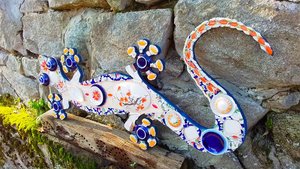 Large Blossom Flower Wall Gecko