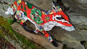 Large Fruity Forest Fox