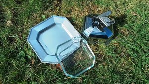 Bee Butter Dish (glass butter dish inside)