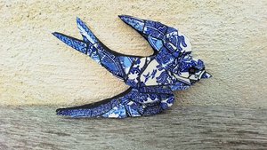 Mini (baby) Blue & White Swallow (right facing)