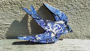 Mini (baby) Blue & White Swallow (right facing) (SOLD)
