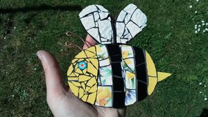 Daffodil & Purple Flowers Bee