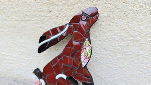 Mini Sitting Hare (right facing)