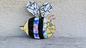 Purple, Blue & Pink Pansy Bee (yellow face)