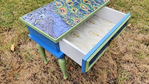 Peacock Bedside Table (with draw)