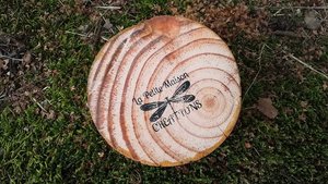 Bee on Wood (OUT OF STOCK)