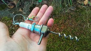 Sparkplug Corkscrew Keyrings