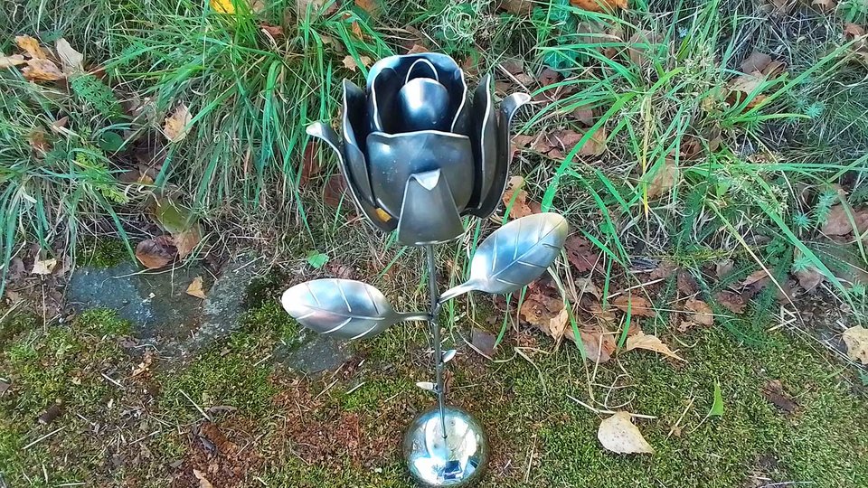 Rose on Stand (MADE TO ORDER)