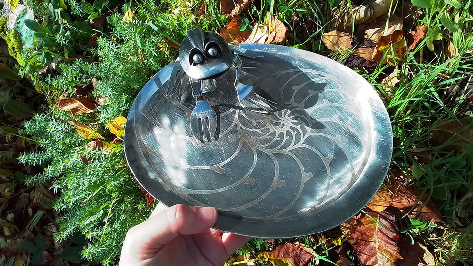 Frog on Ammonite Dish (SOLD)