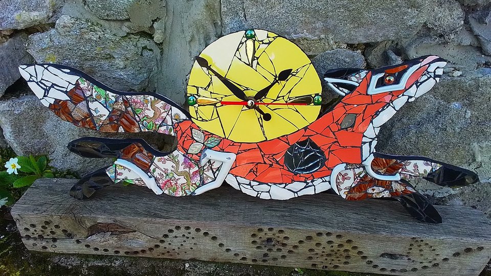Medium Floral Tree of Life Fox Clock (yellow moon)