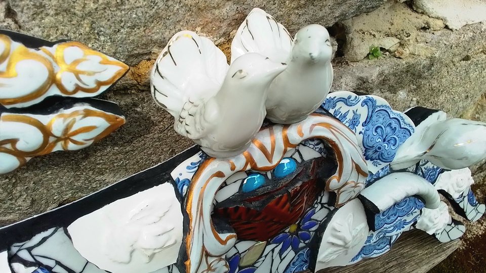 Large Summer Wedding Hare (with pair of doves)