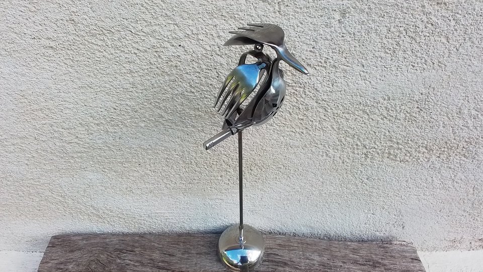 Kingfisher on Stand (MADE TO ORDER)