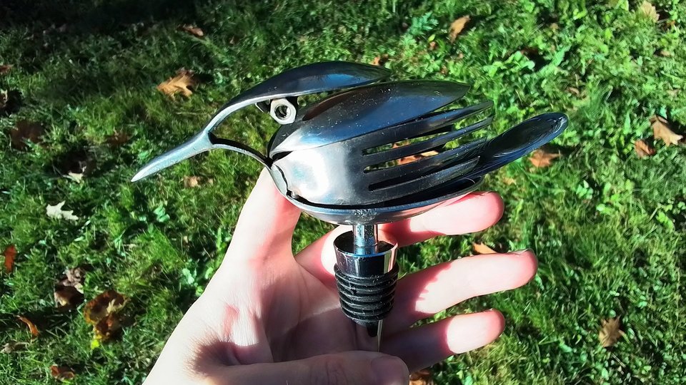 Large Metal Bird Wine Bottle Stopper