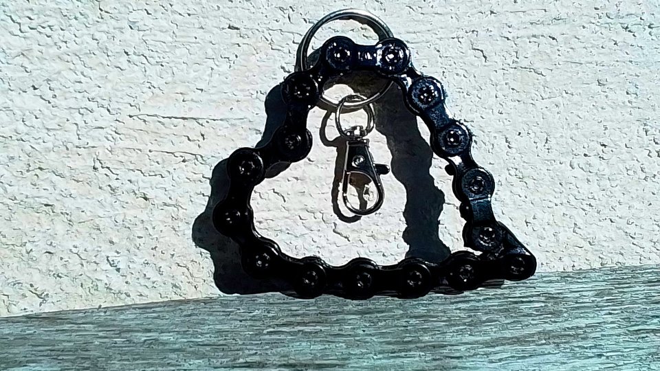 Love Heart Keyrings (black)
