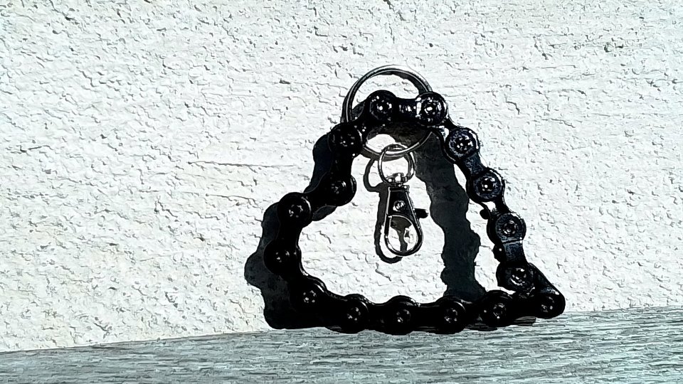 Love Heart Keyrings (black)