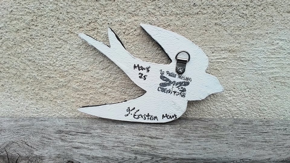 Mini (baby) Blue & White Swallow (left facing)