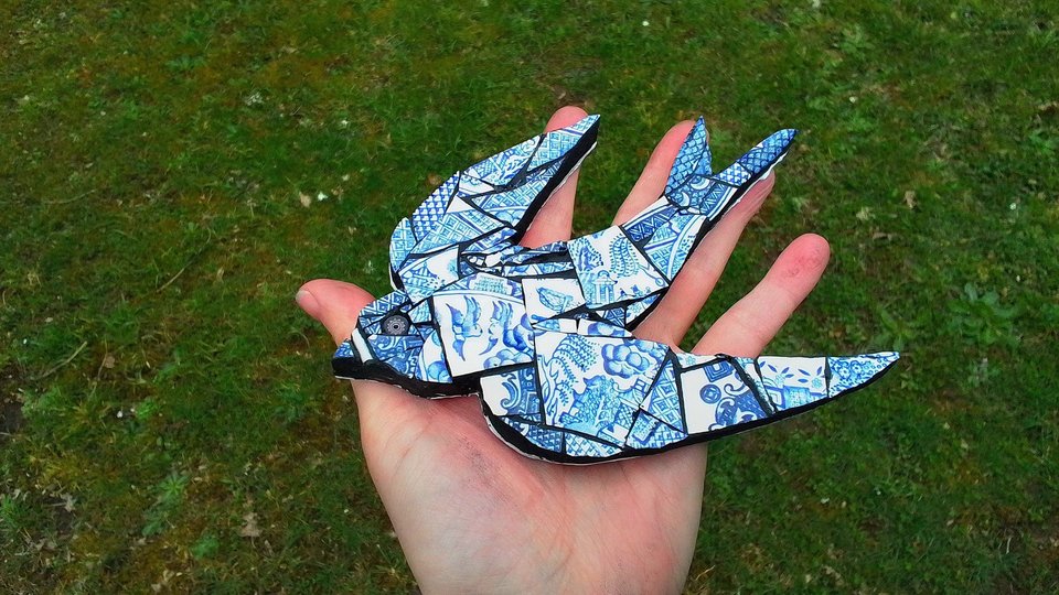 Mini (baby) Blue & White Swallow (left facing)