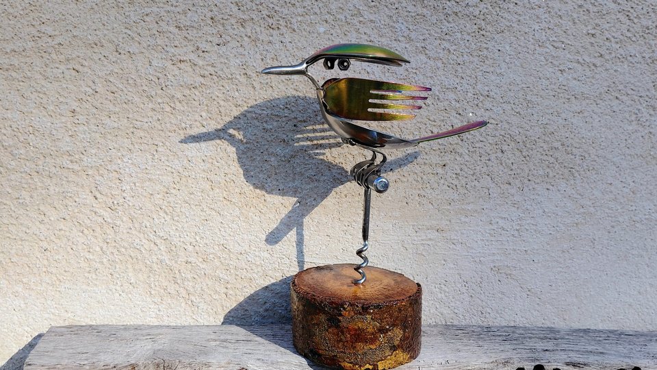 Rainbow Kingfisher (on wood)