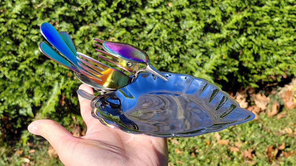 Rainbow Dove on Leaf Dish
