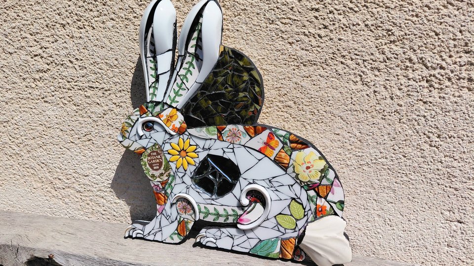 Medium Botanical Rabbit (golden moon)