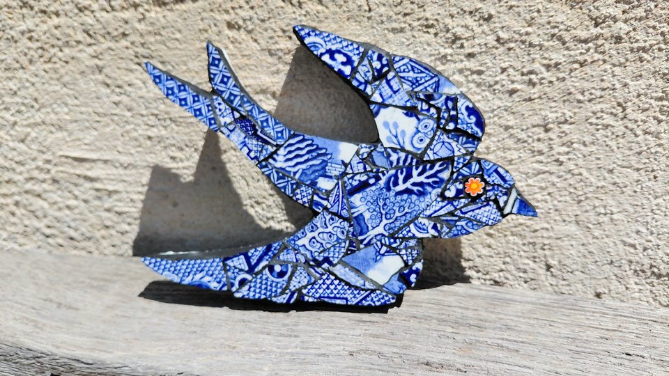 Mini (baby) Blue & White Swallow (right facing)