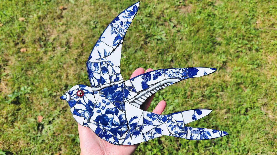Large Summer Swallow (navy rose motif) (left facing) 