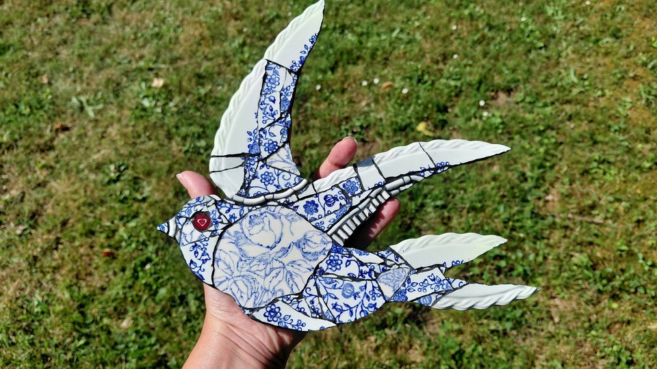 Large Summer Swallow (rose motif) (left facing)