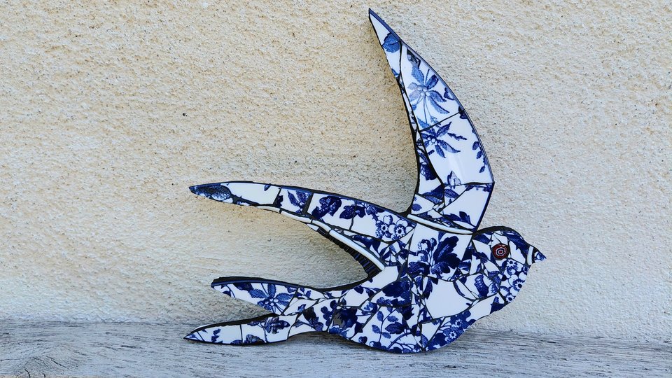 Large Summer Swallow (navy rose motif) (right facing) 