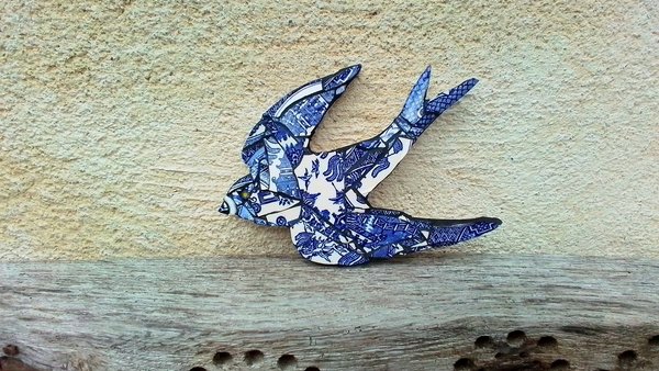 Mini (baby) Blue & White Swallow (left facing)