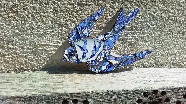 Mini (baby) Blue & White Swallow (left facing)