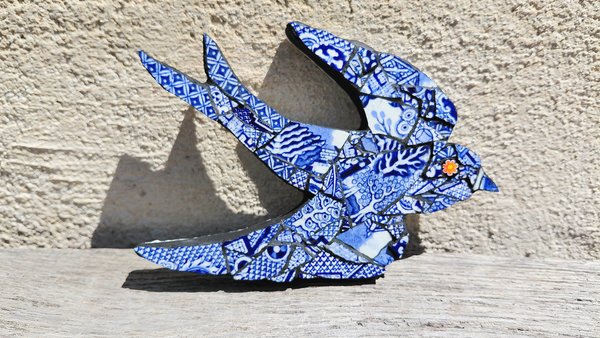 Mini (baby) Blue & White Swallow (right facing)